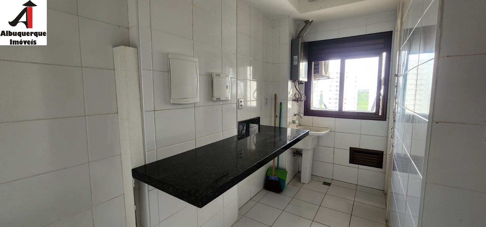 Apartamento à venda com 3 quartos, 113m² - Foto 7