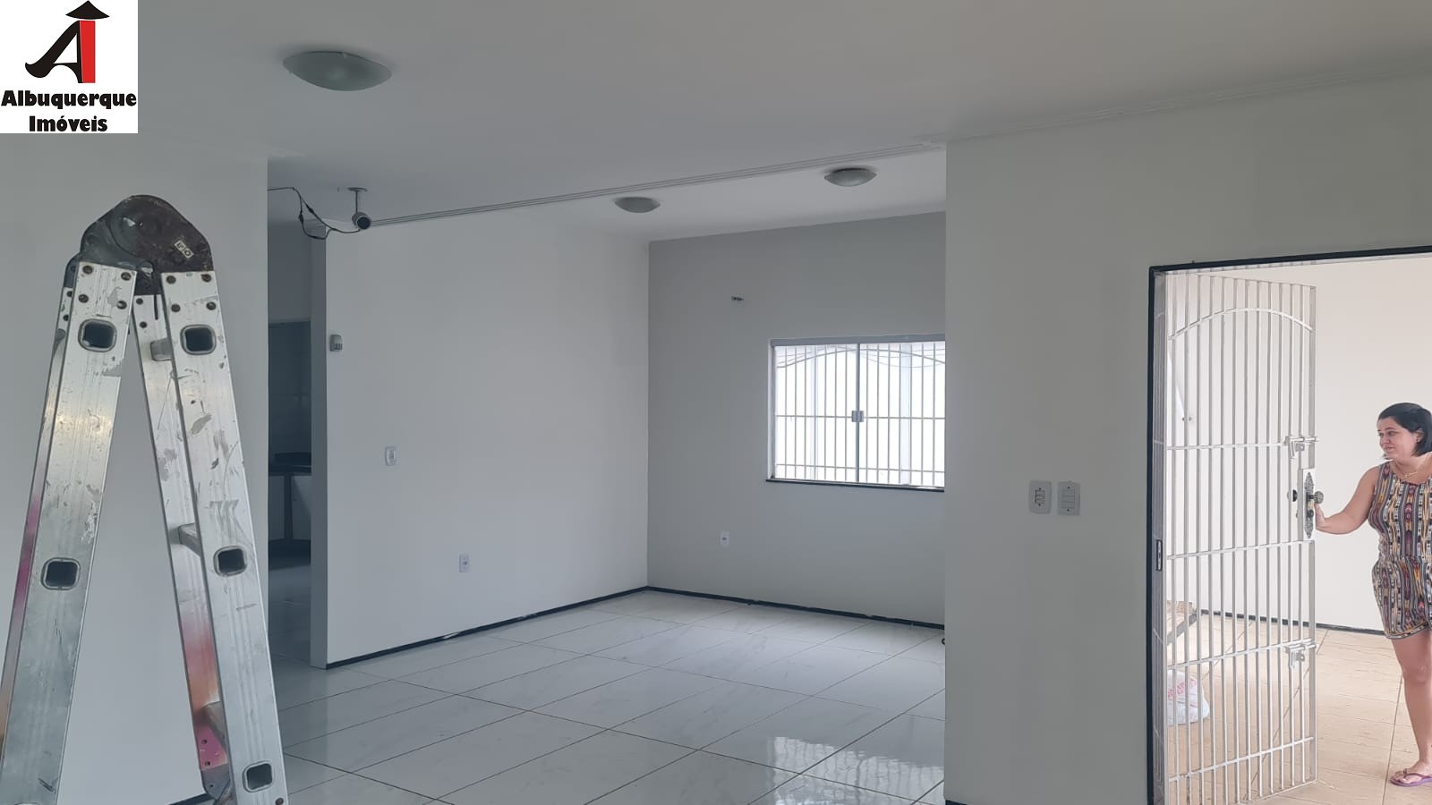 Casa à venda com 4 quartos, 300m² - Foto 22