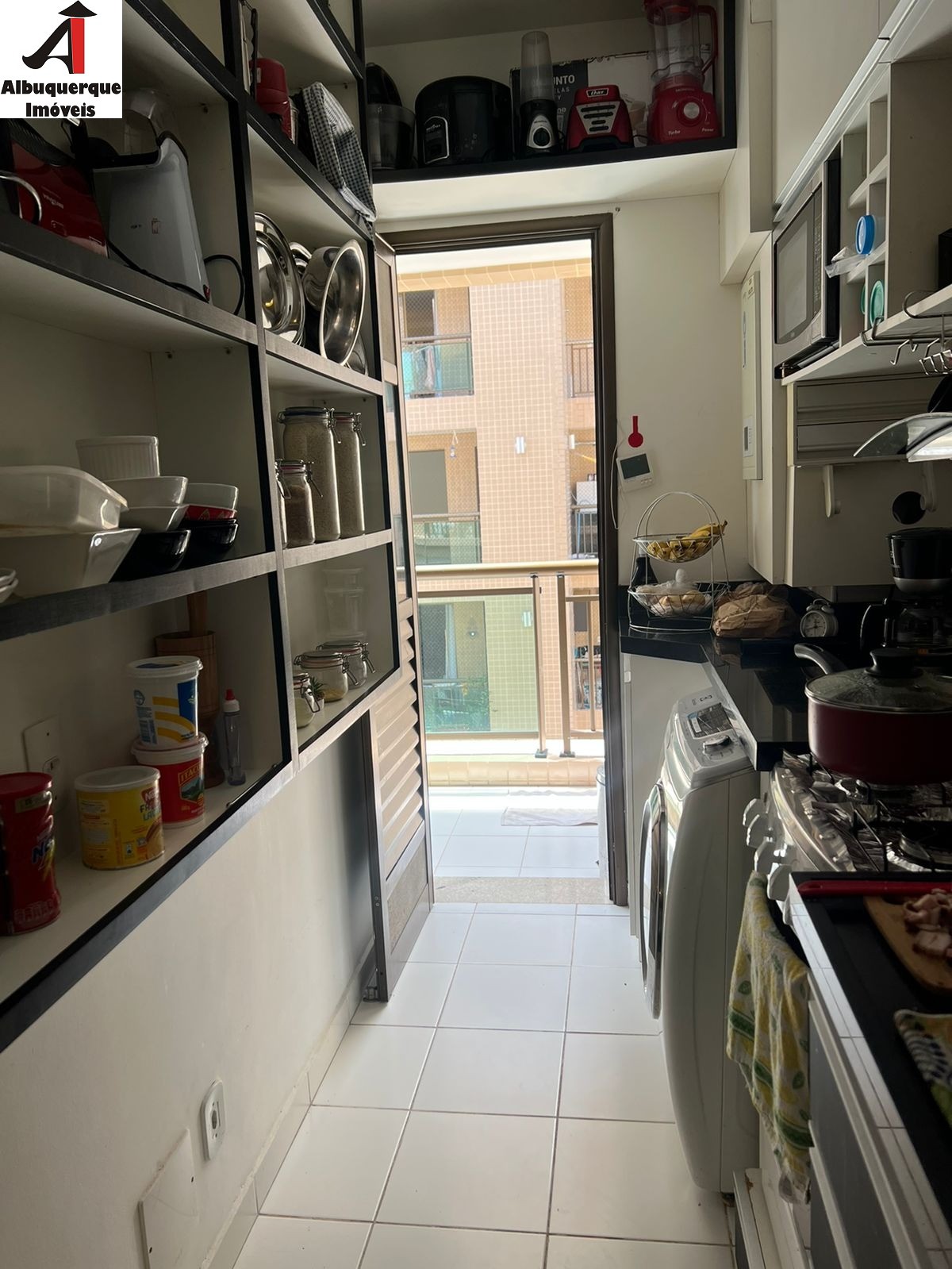 Apartamento à venda com 3 quartos, 77m² - Foto 11