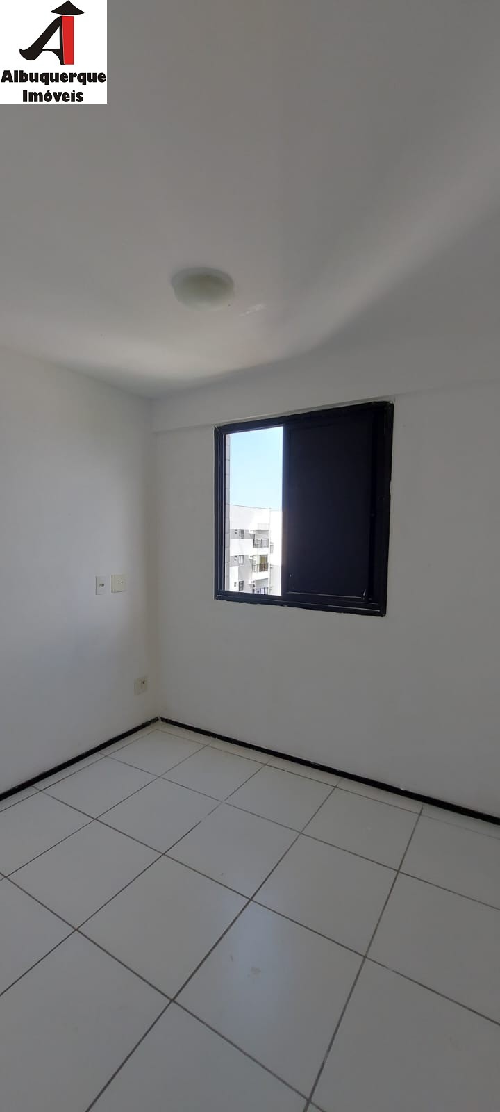 Apartamento à venda com 3 quartos, 67m² - Foto 3