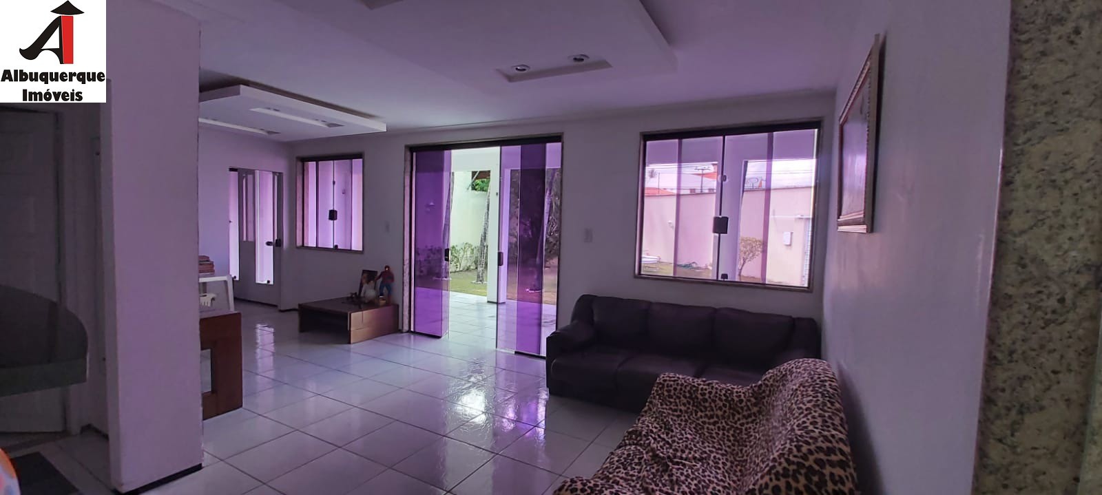 Casa à venda com 3 quartos, 400m² - Foto 5