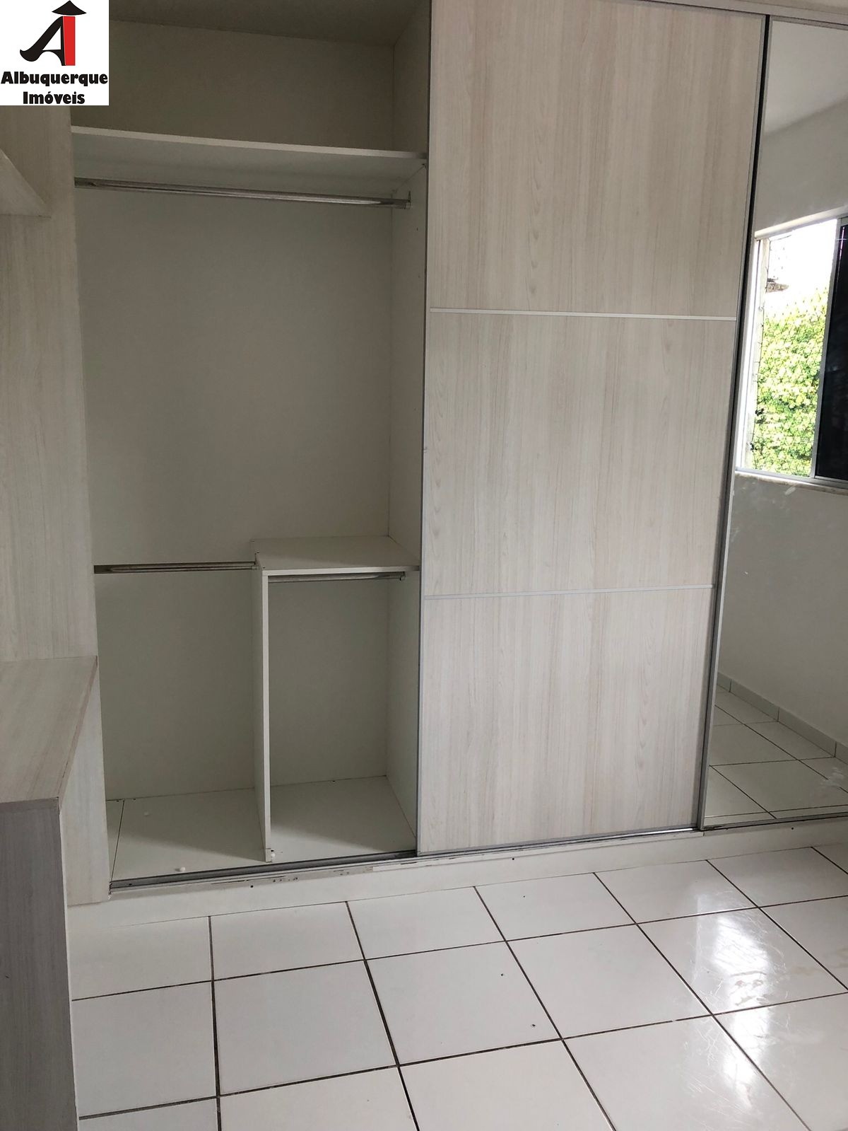 Apartamento à venda com 2 quartos, 44m² - Foto 8