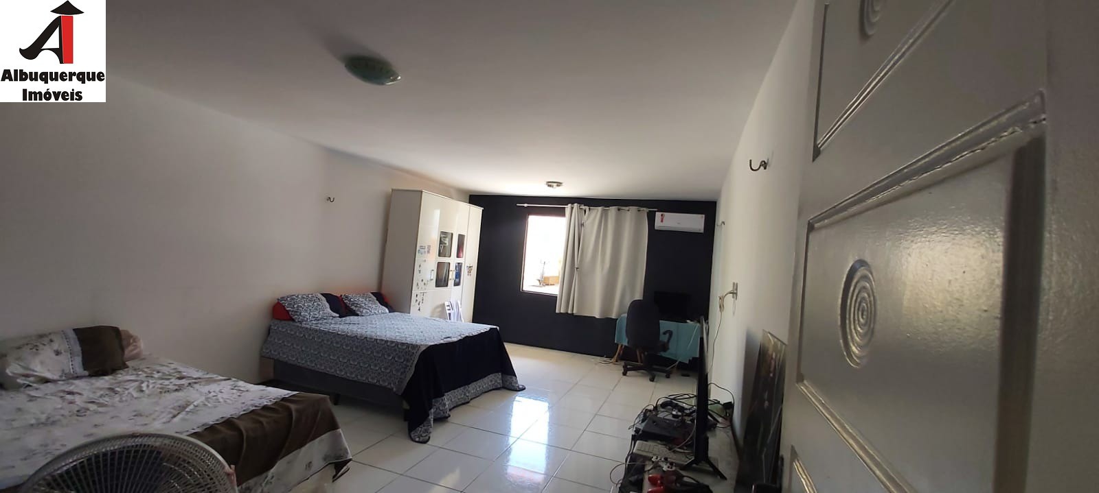 Casa à venda com 3 quartos, 400m² - Foto 6