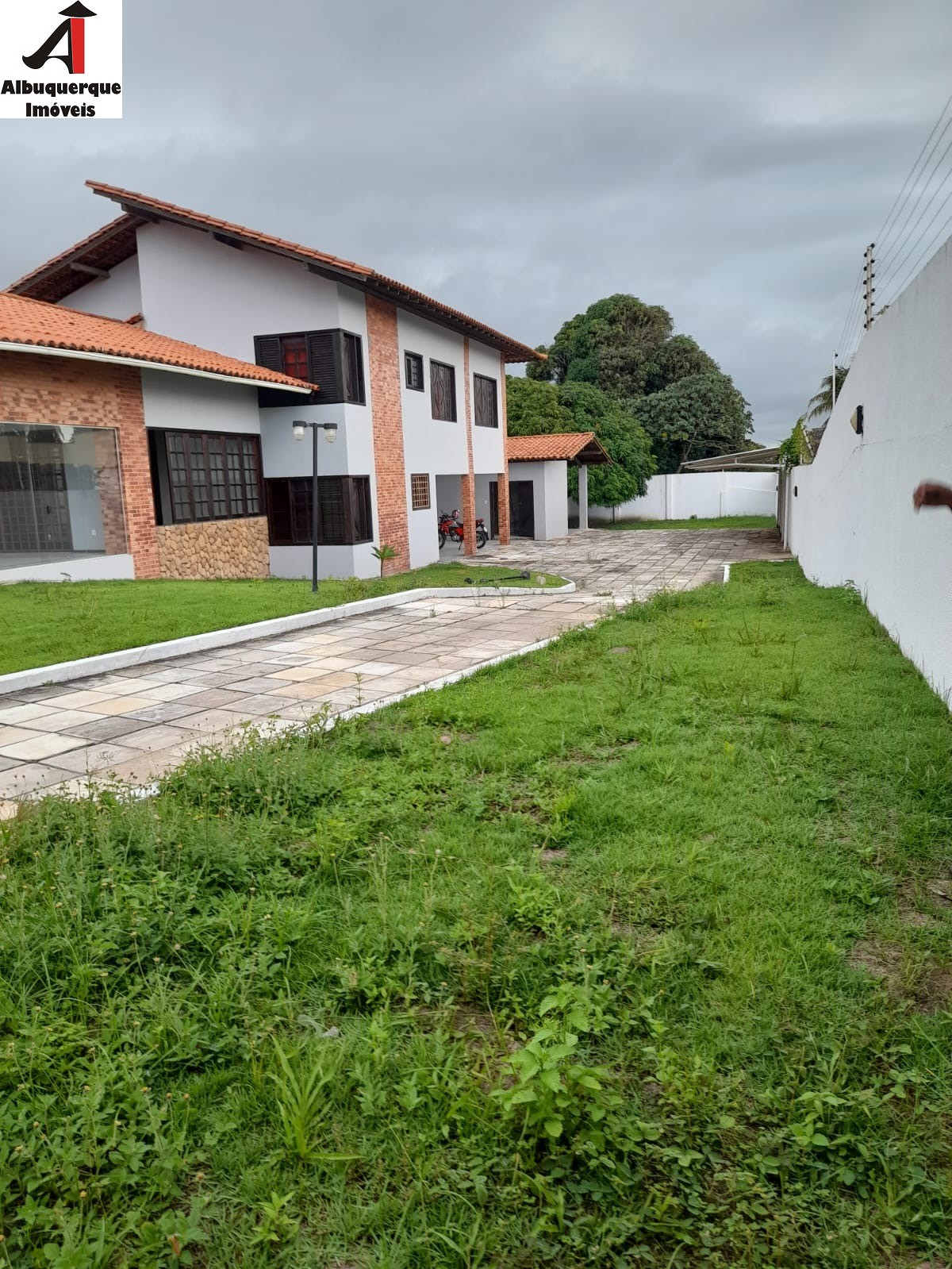 Casa à venda com 4 quartos, 1200m² - Foto 11