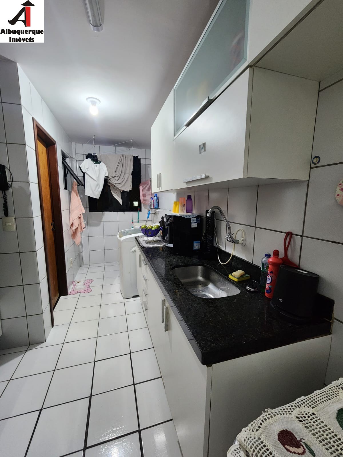 Apartamento à venda com 3 quartos, 95m² - Foto 7