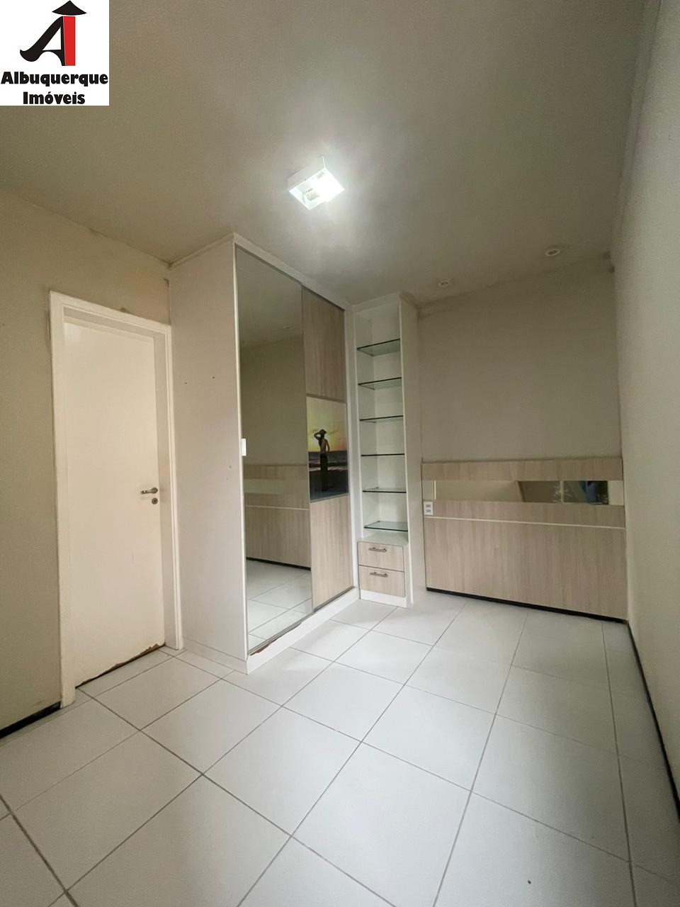 Apartamento à venda com 3 quartos, 74m² - Foto 5