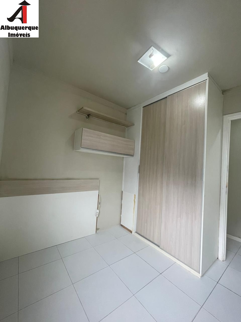 Apartamento à venda com 3 quartos, 74m² - Foto 11