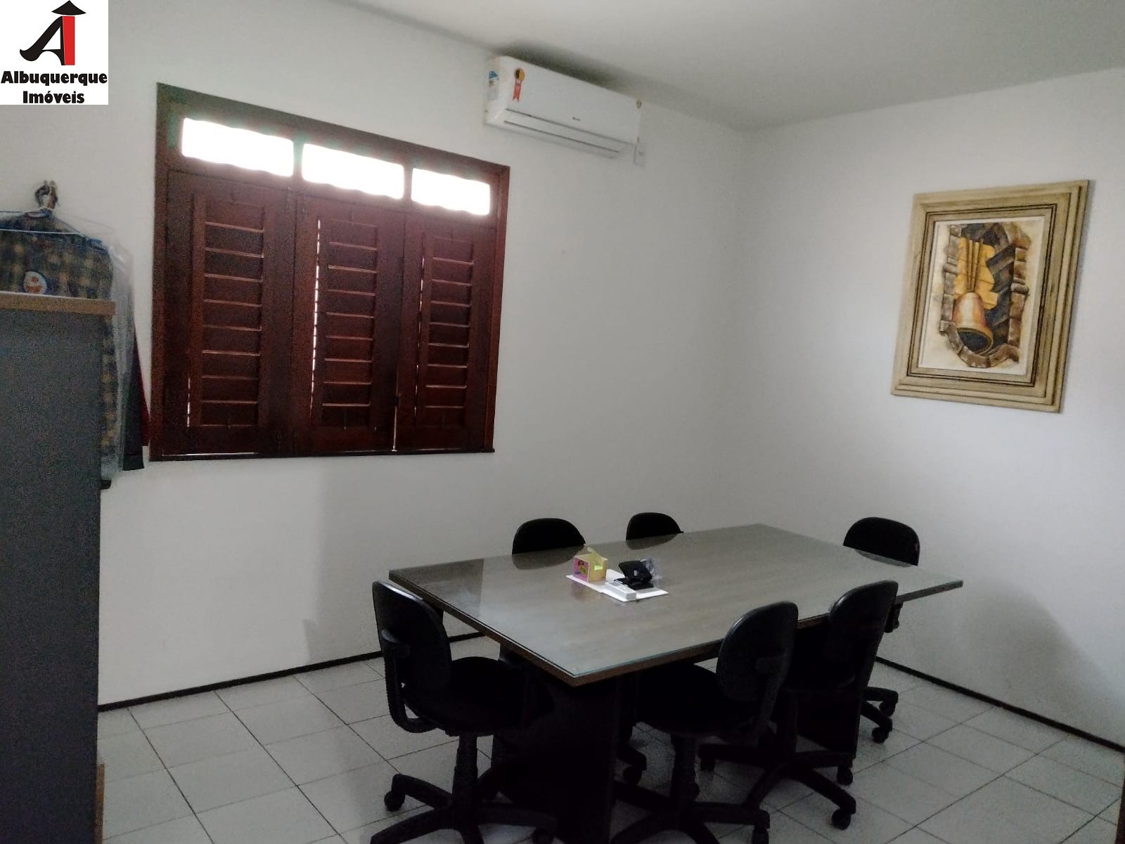 Casa à venda com 3 quartos, 360m² - Foto 5