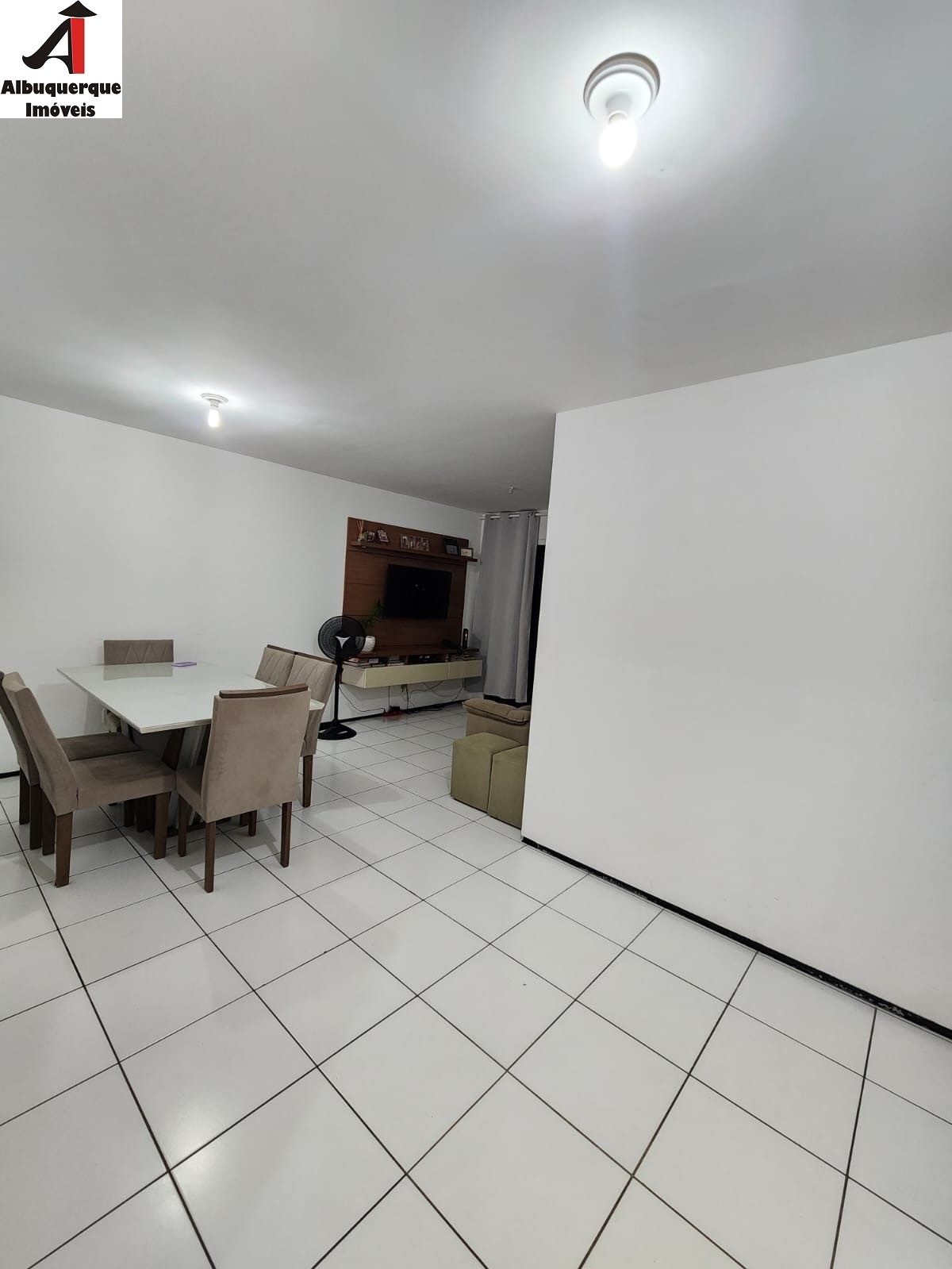 Apartamento à venda com 3 quartos, 95m² - Foto 19