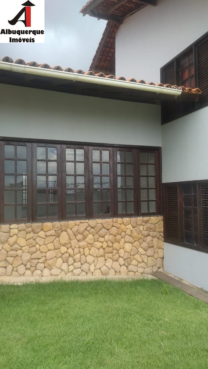 Casa à venda com 4 quartos, 1200m² - Foto 8