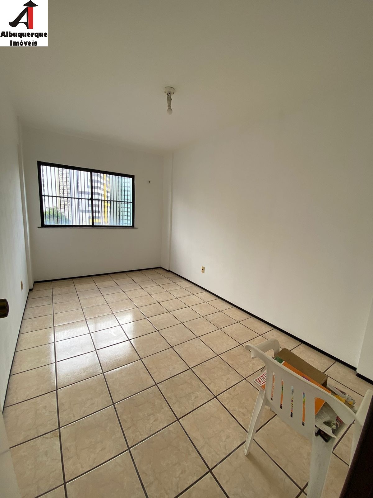 Apartamento à venda com 3 quartos, 130m² - Foto 32