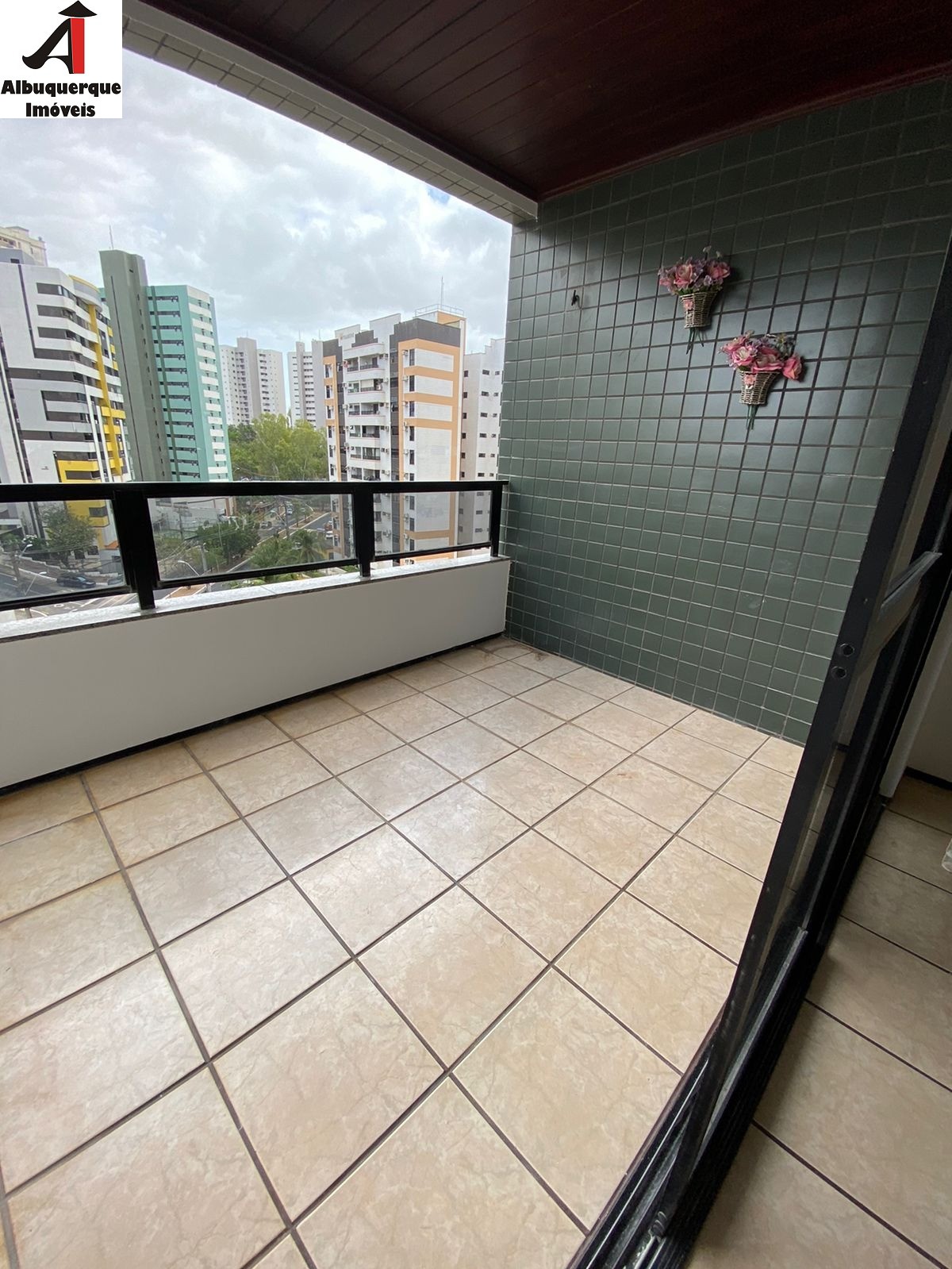 Apartamento à venda com 3 quartos, 130m² - Foto 25