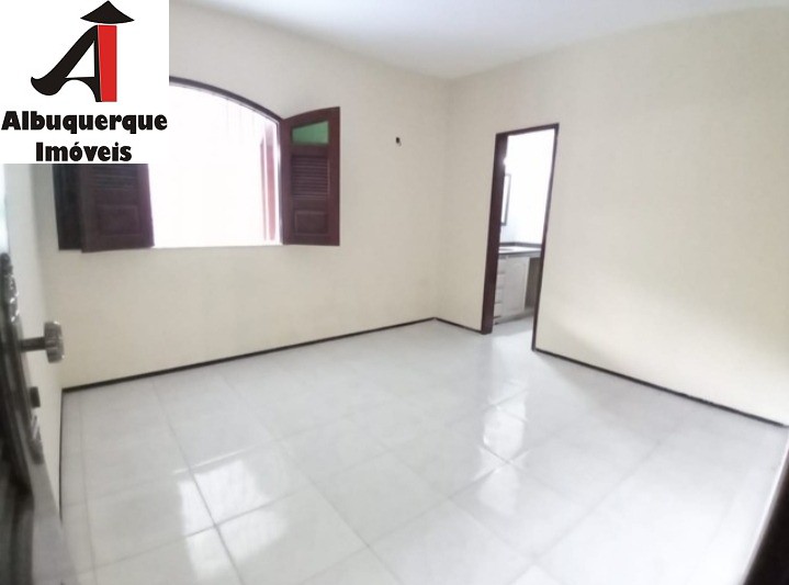 Casa à venda com 6 quartos, 360m² - Foto 5