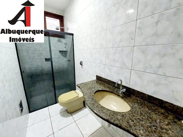 Casa à venda com 3 quartos, 360m² - Foto 4