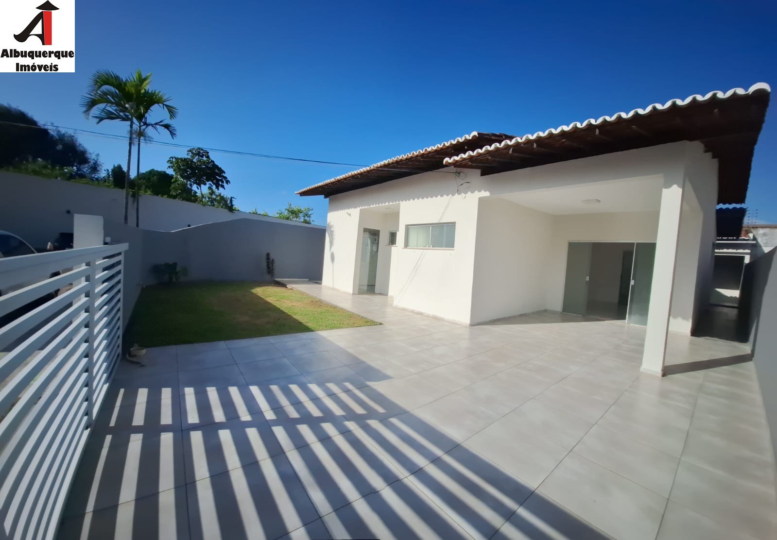 Casa à venda com 3 quartos, 300m² - Foto 13