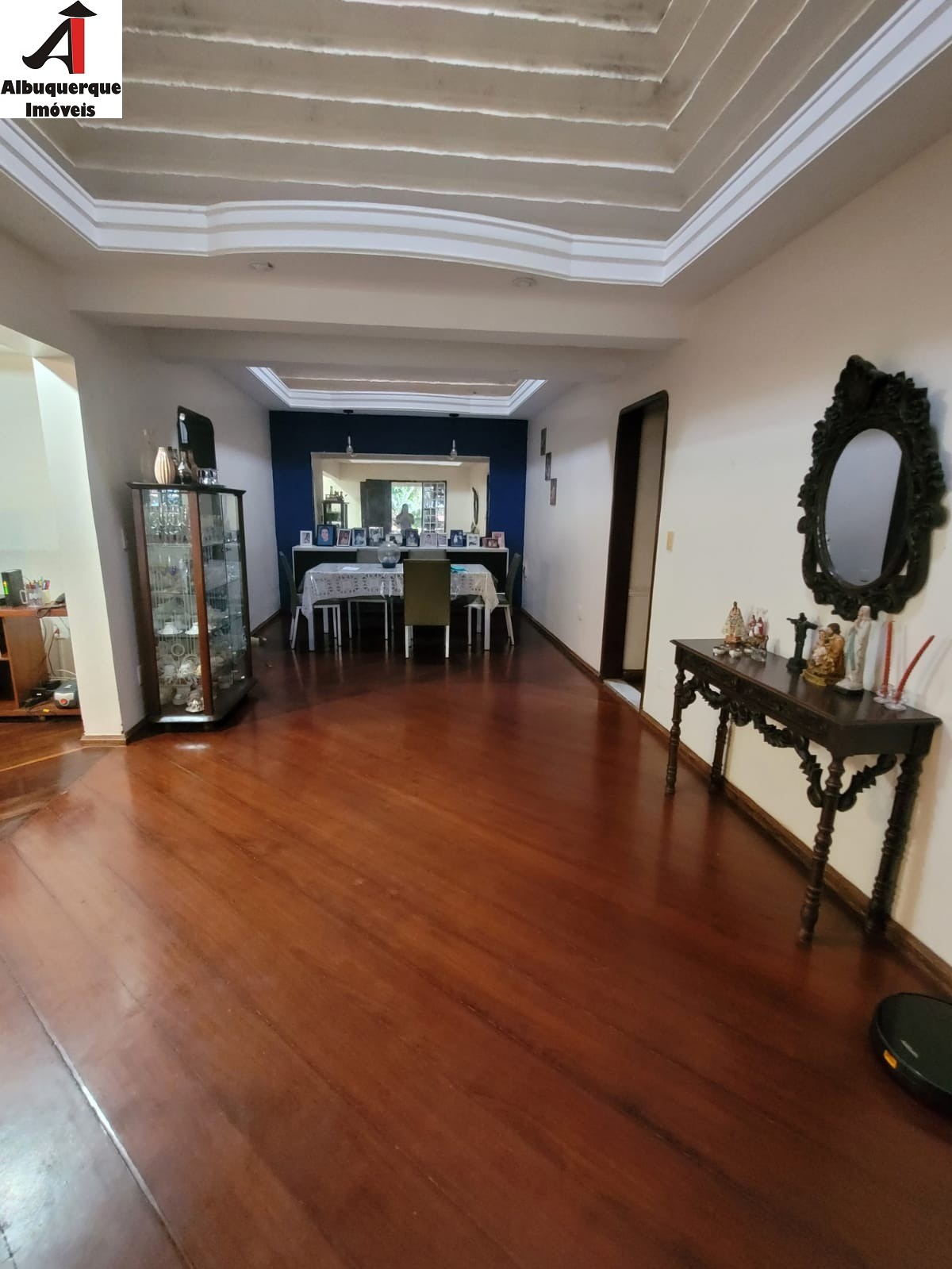 Casa à venda com 4 quartos, 190m² - Foto 17