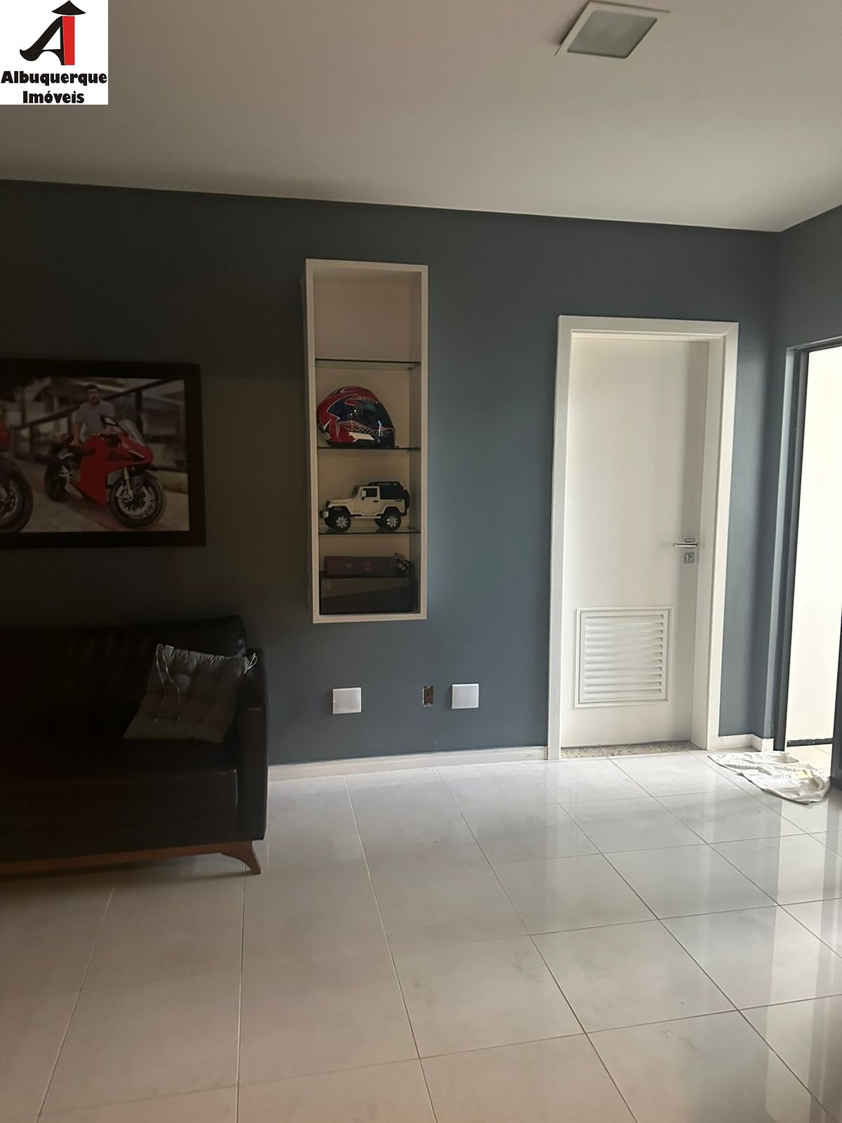 Apartamento para alugar com 4 quartos, 300m² - Foto 14