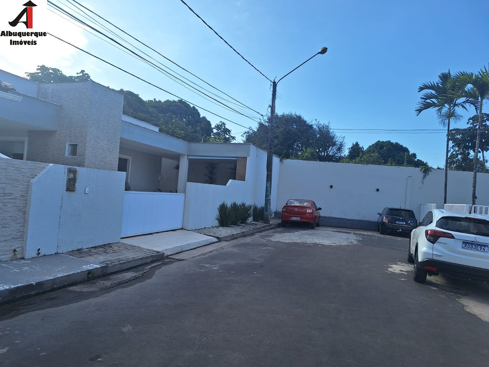 Casa à venda com 3 quartos, 300m² - Foto 5