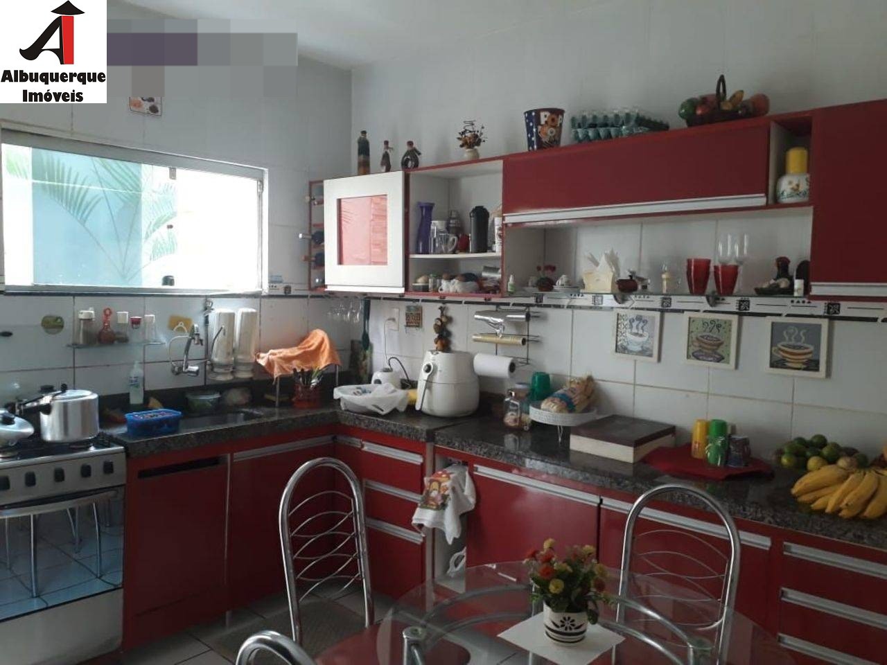 Casa à venda com 3 quartos, 200m² - Foto 11