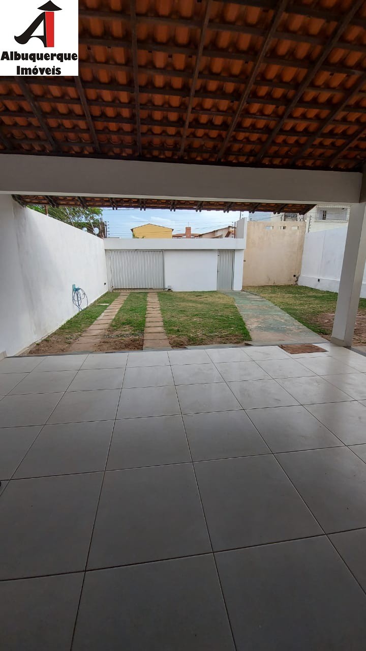 Casa à venda com 3 quartos, 275m² - Foto 5