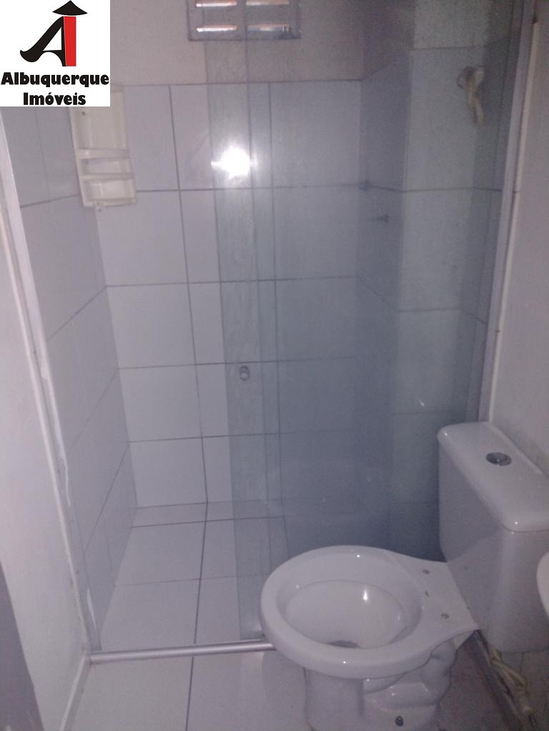 Apartamento à venda com 2 quartos, 45m² - Foto 2