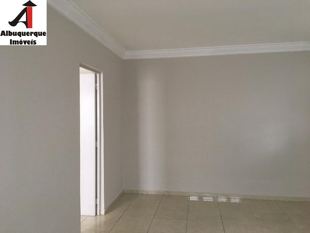 Casa à venda com 4 quartos, 360m² - Foto 12