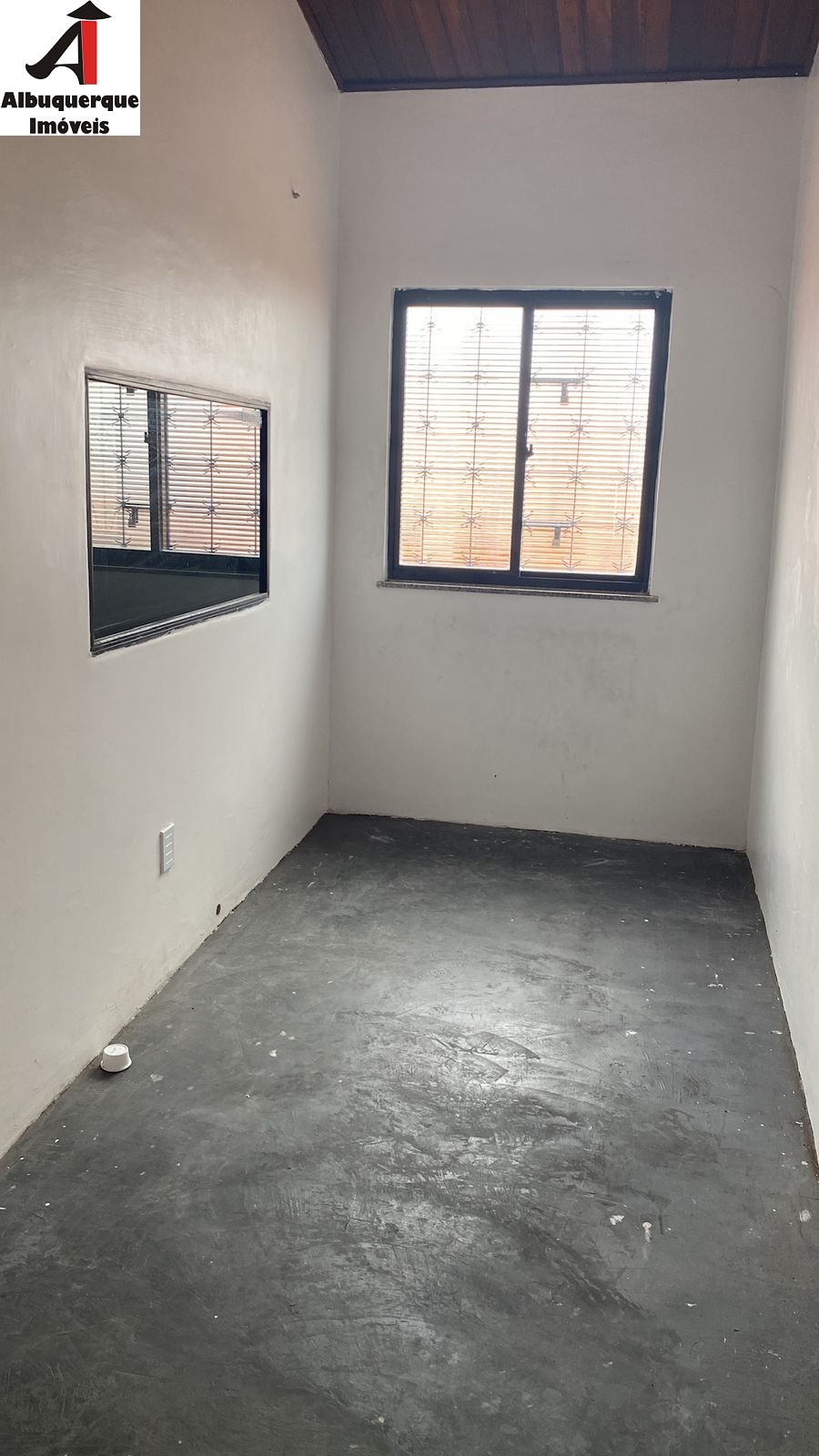 Casa à venda e aluguel com 4 quartos, 300m² - Foto 21