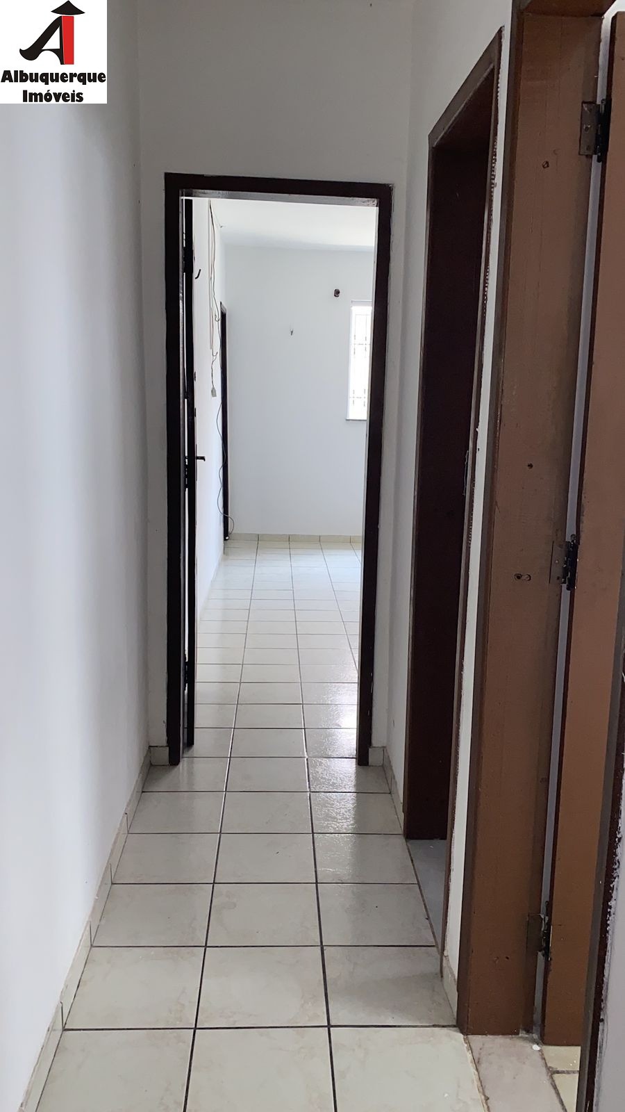 Casa à venda e aluguel com 4 quartos, 300m² - Foto 10