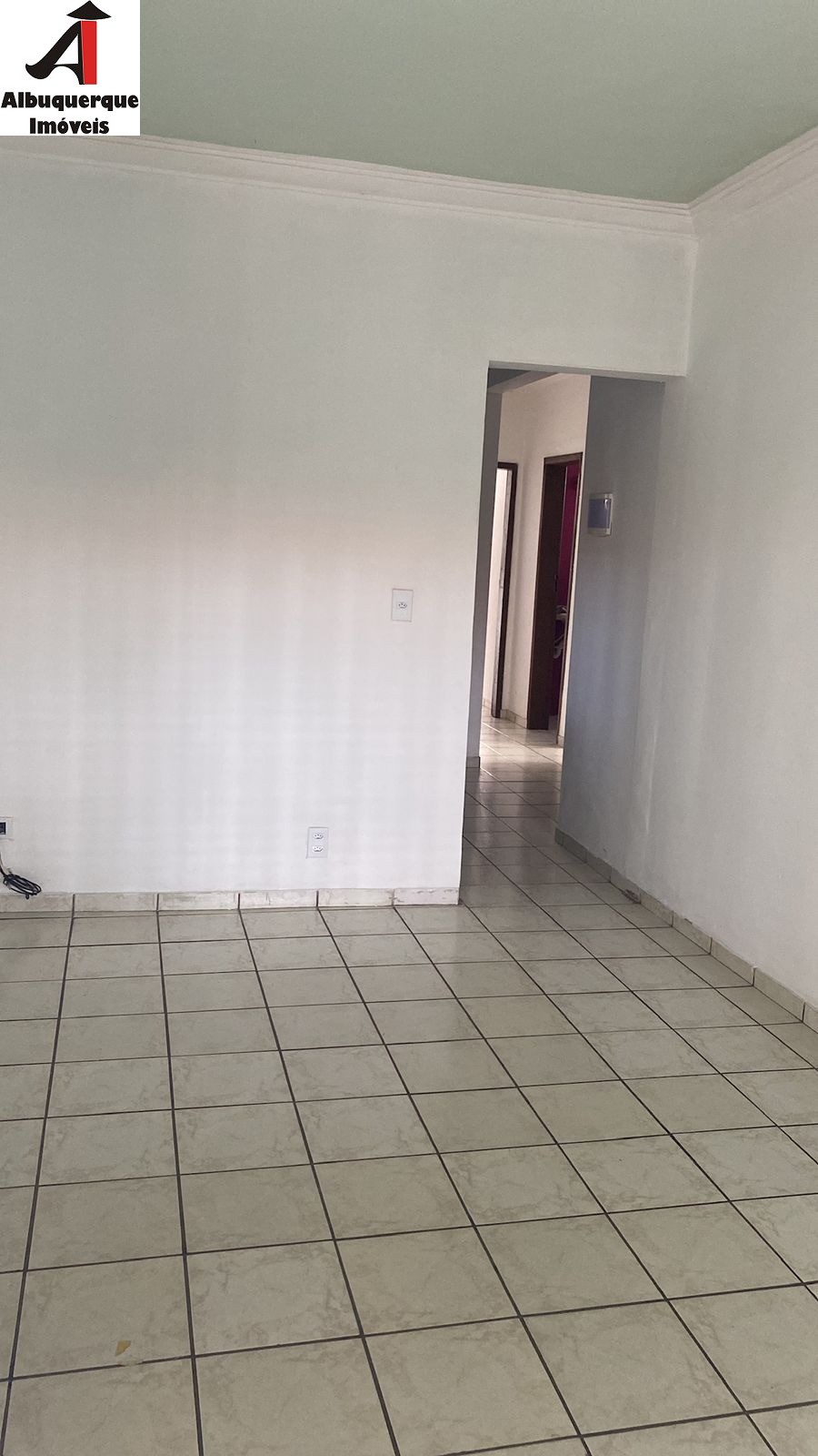 Casa à venda e aluguel com 4 quartos, 300m² - Foto 14