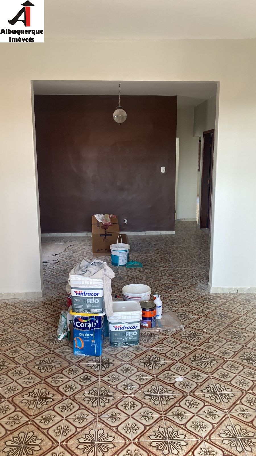 Casa para alugar com 3 quartos, 300m² - Foto 3