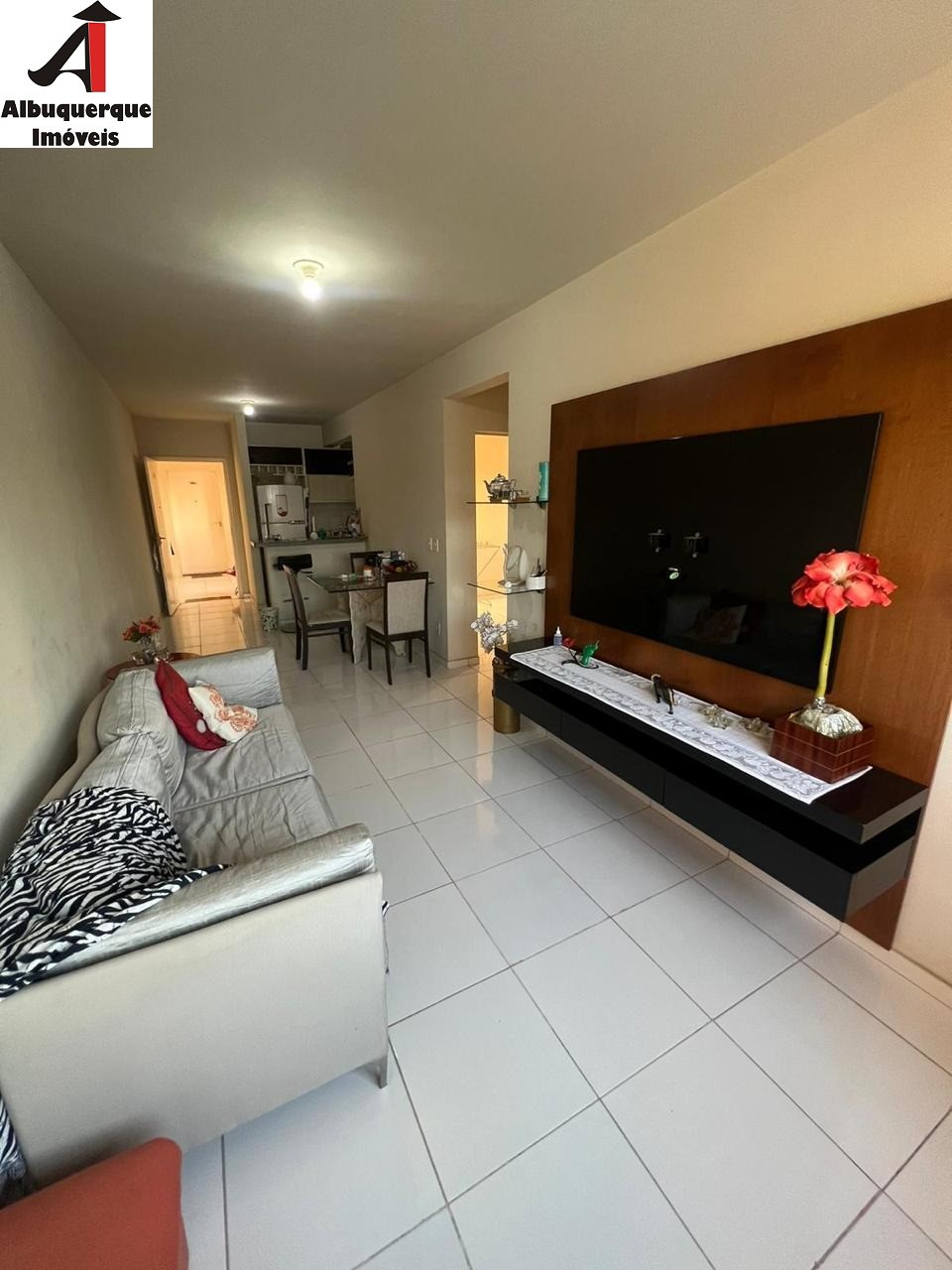 Apartamento à venda com 3 quartos, 86m² - Foto 4