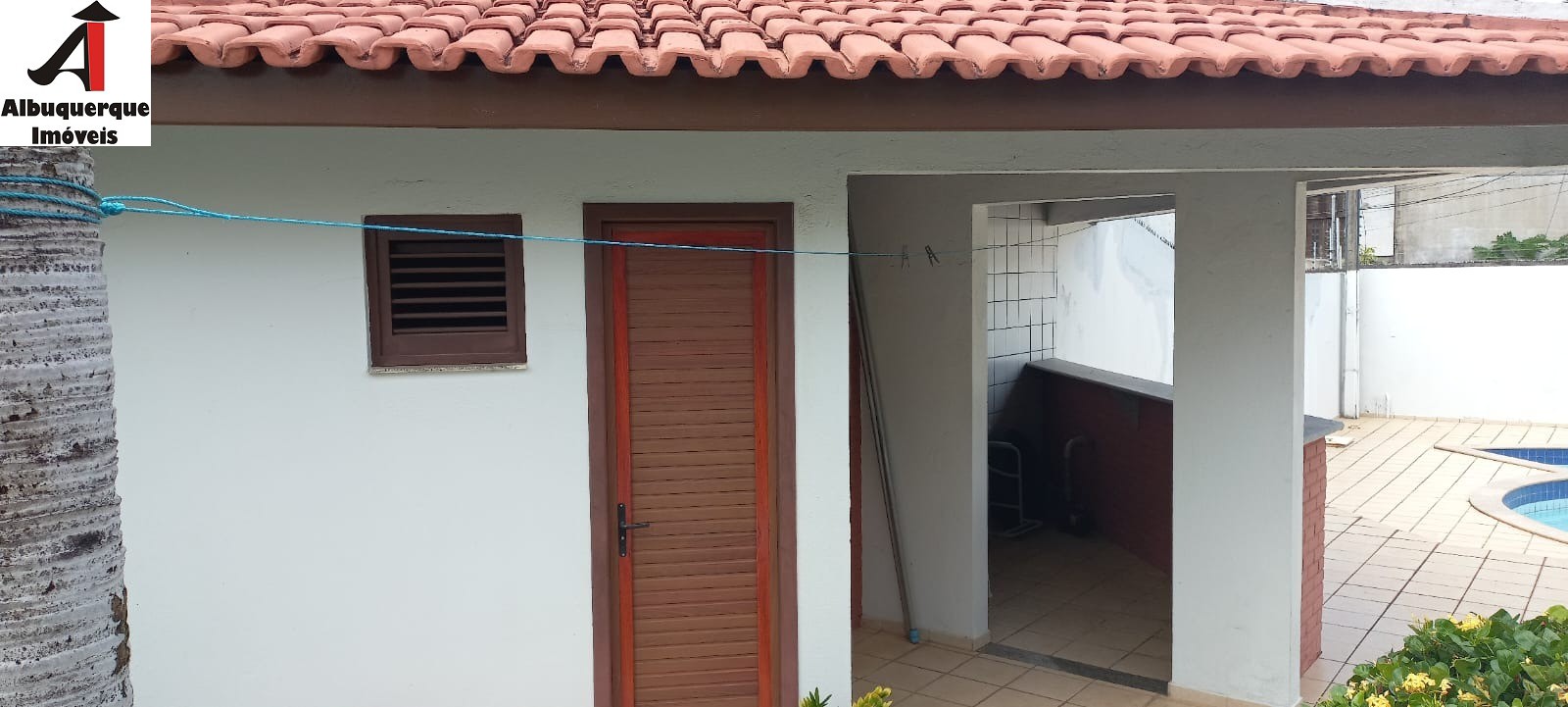 Casa à venda com 3 quartos, 800m² - Foto 4