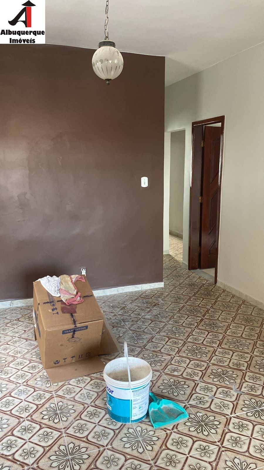 Casa para alugar com 3 quartos, 300m² - Foto 4