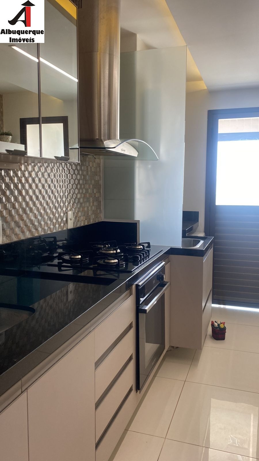 Apartamento à venda com 3 quartos, 94m² - Foto 23