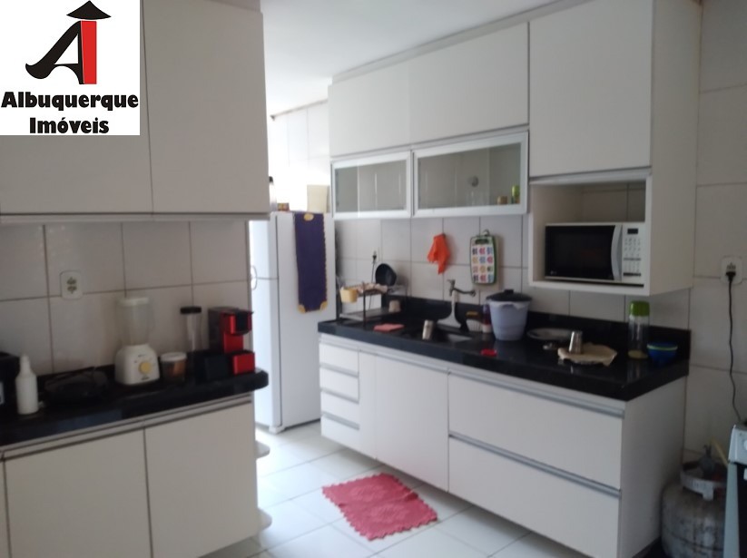 Apartamento à venda com 3 quartos, 111m² - Foto 4