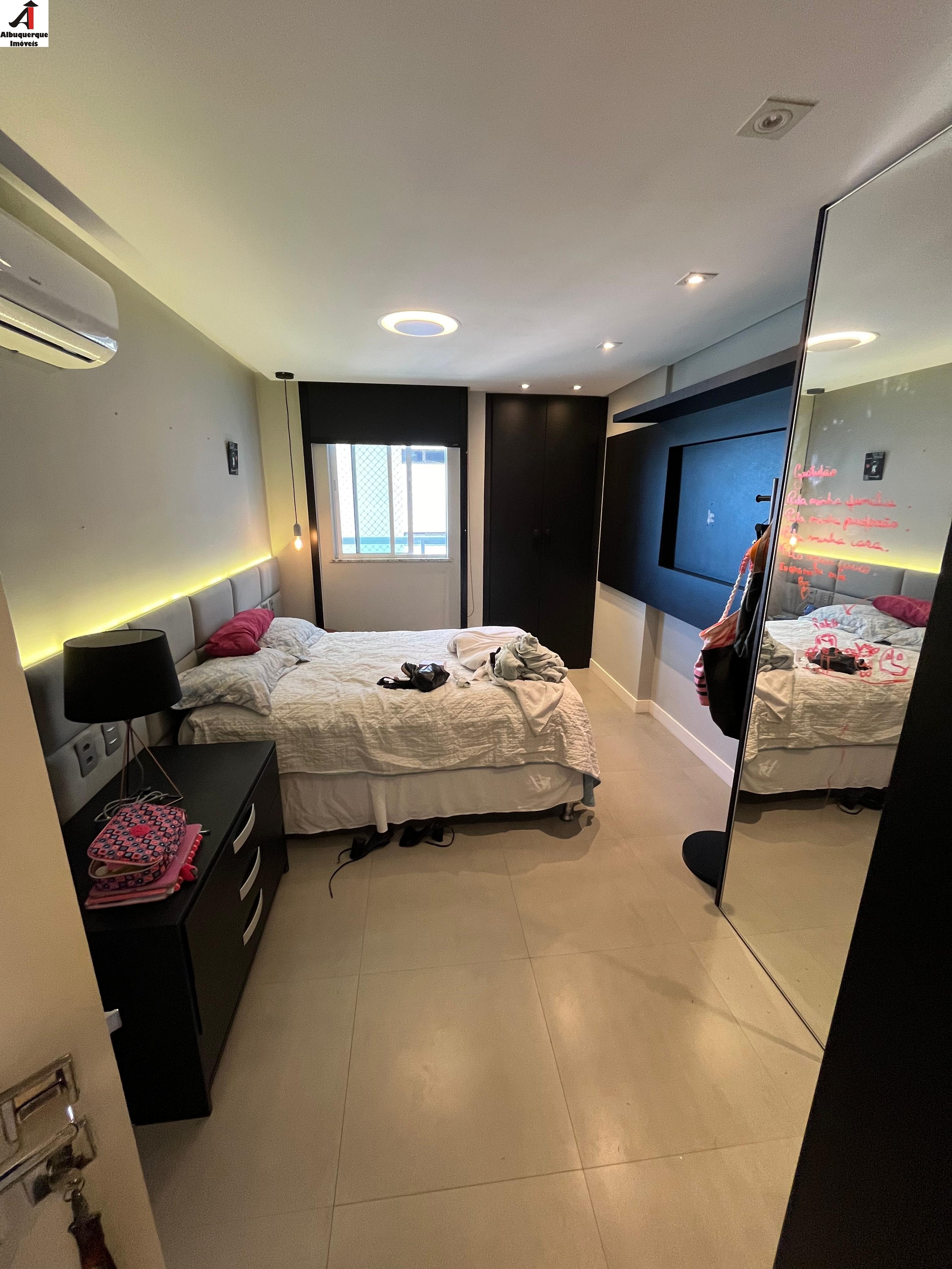 Apartamento à venda com 1 quarto, 73m² - Foto 15