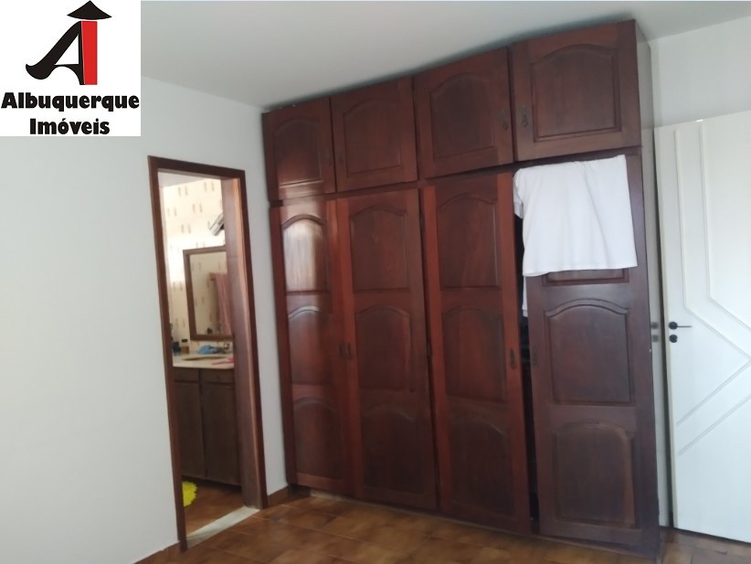 Apartamento à venda com 3 quartos, 111m² - Foto 8