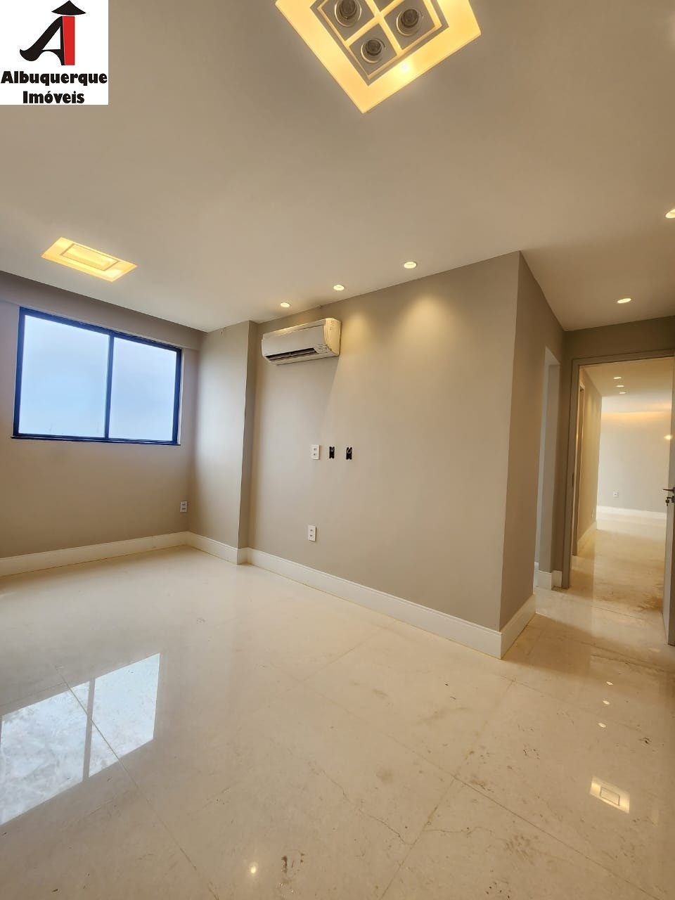 Apartamento à venda com 3 quartos, 92m² - Foto 9