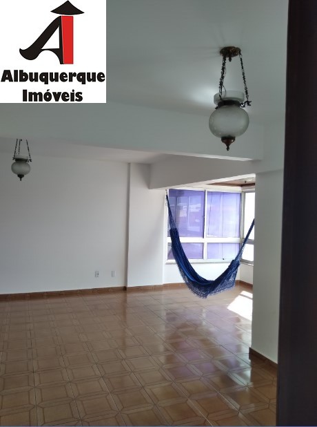 Apartamento à venda com 3 quartos, 111m² - Foto 7