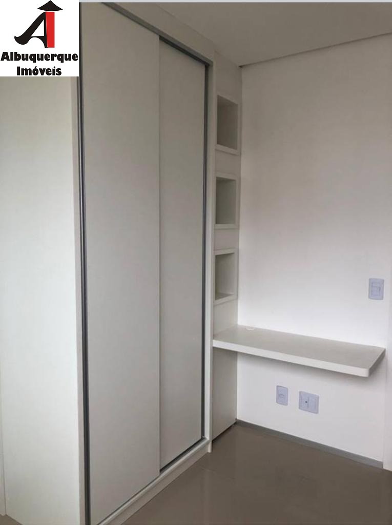 Apartamento para alugar com 2 quartos, 82m² - Foto 8