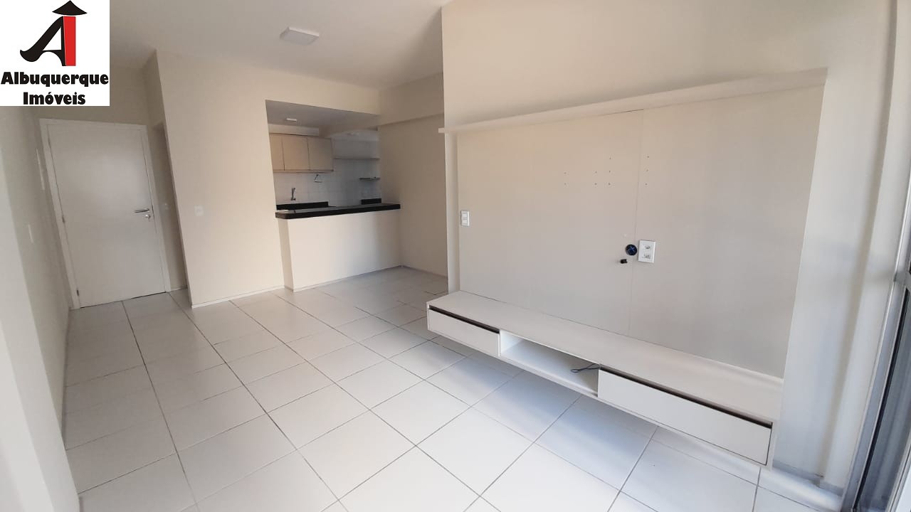 Apartamento para alugar com 3 quartos, 91m² - Foto 2