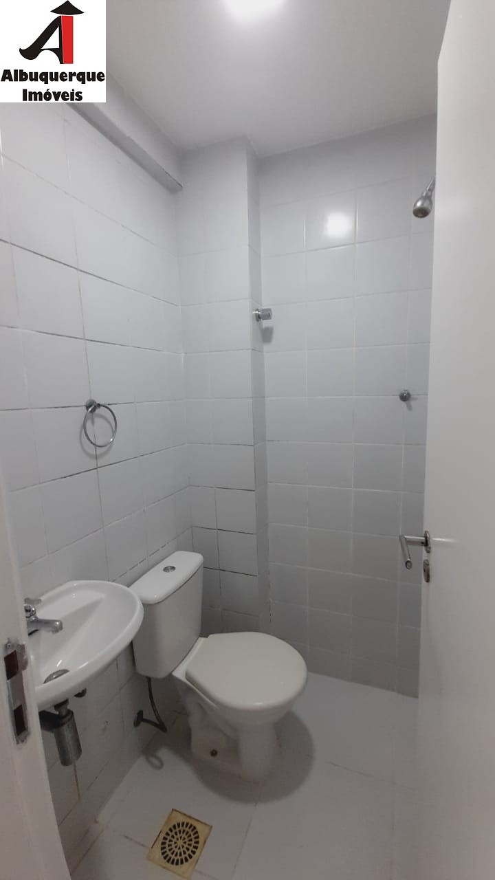 Apartamento para alugar com 3 quartos, 91m² - Foto 11