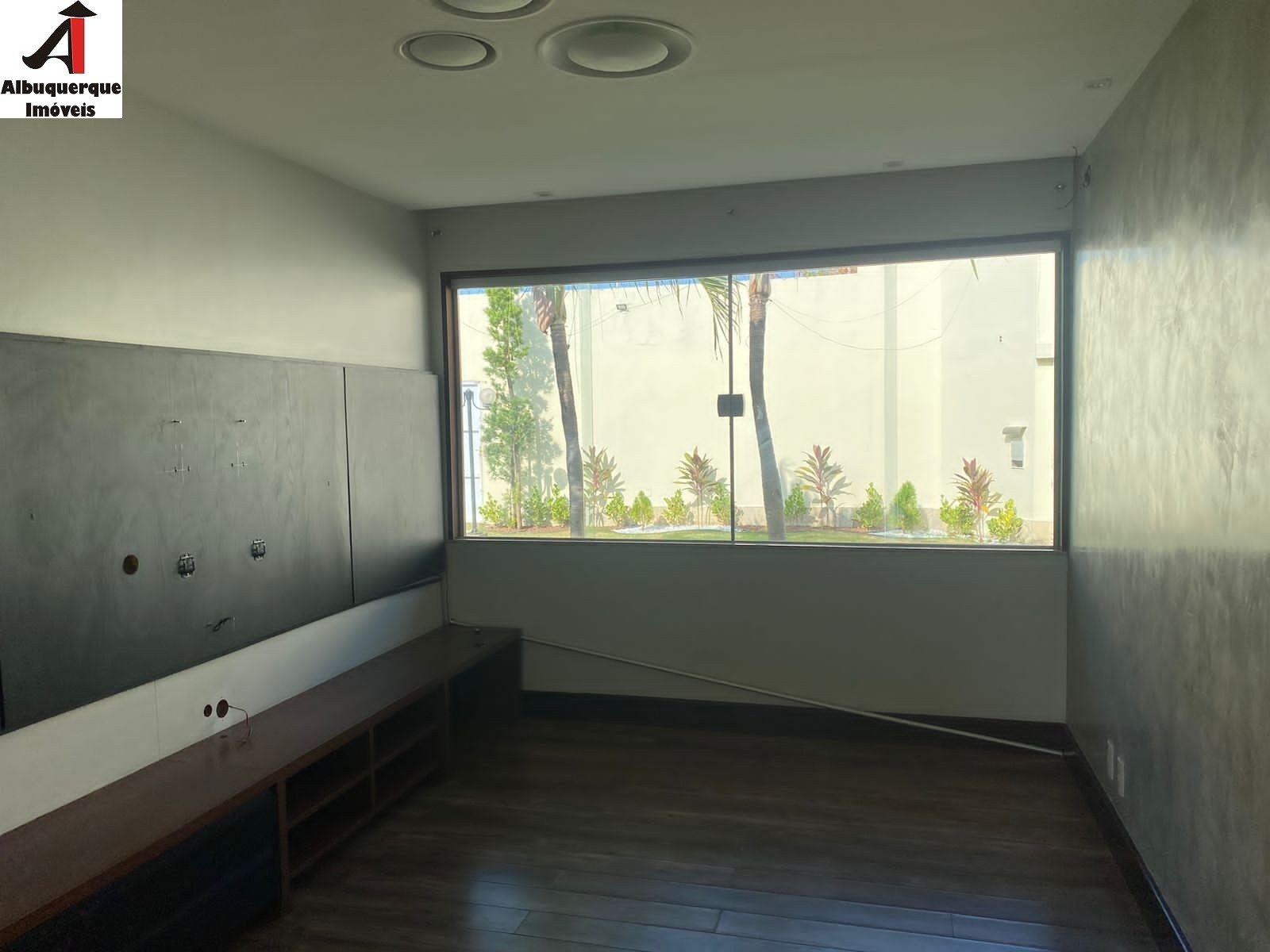 Casa à venda e aluguel com 1 quarto, 800m² - Foto 8