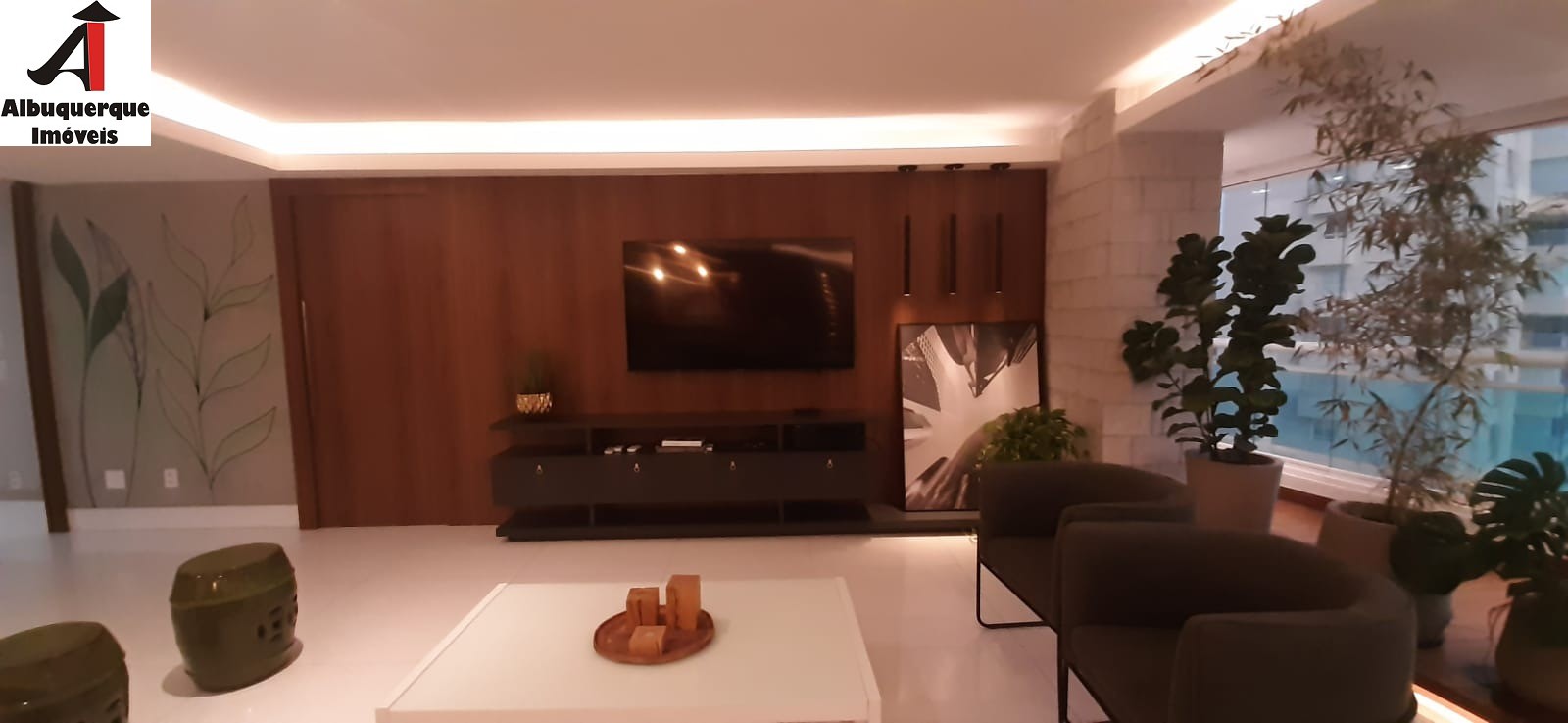 Apartamento à venda com 3 quartos, 238m² - Foto 12