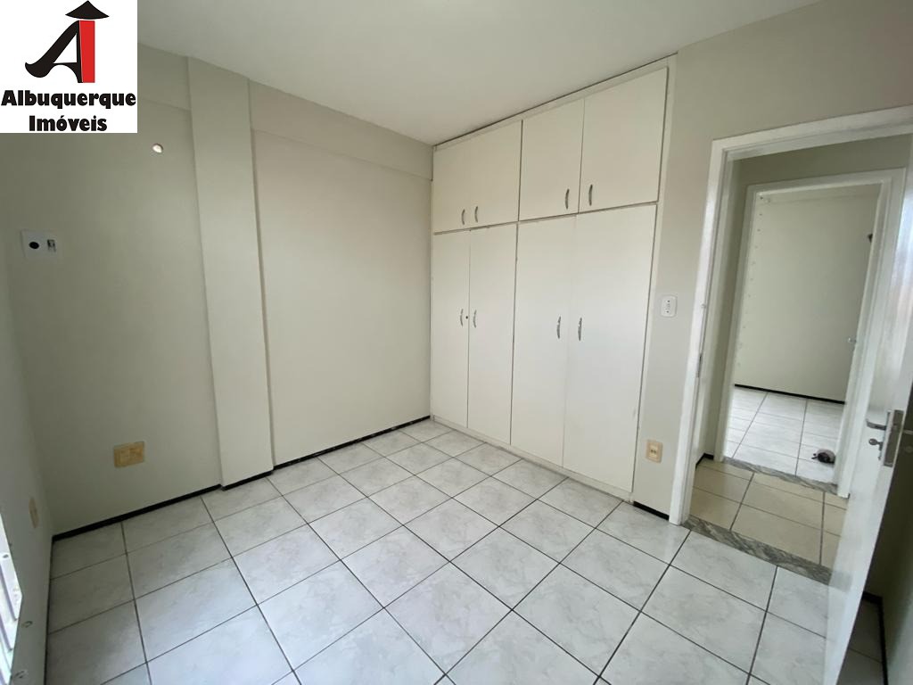 Apartamento à venda com 2 quartos, 89m² - Foto 3