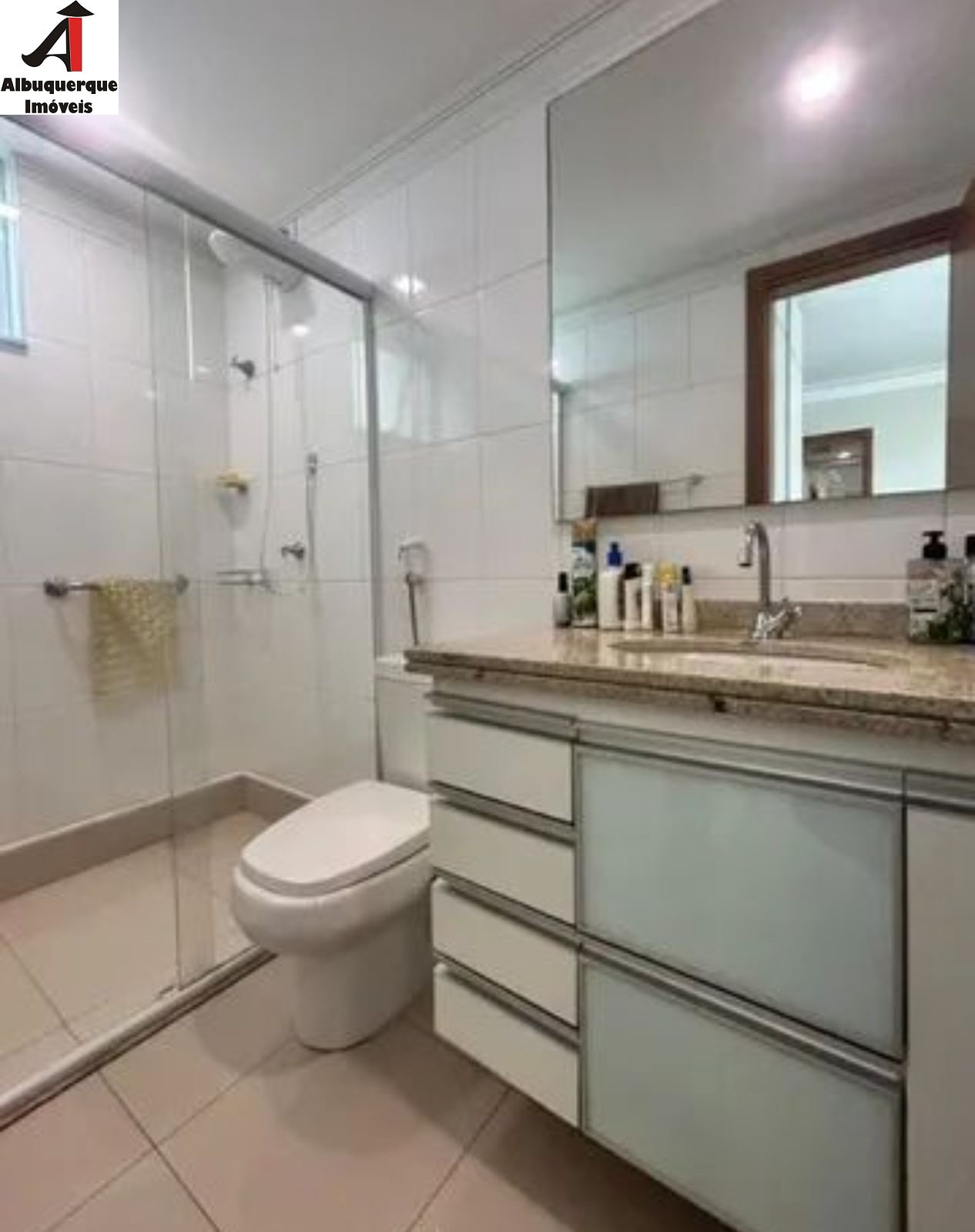 Apartamento à venda com 3 quartos, 154m² - Foto 15