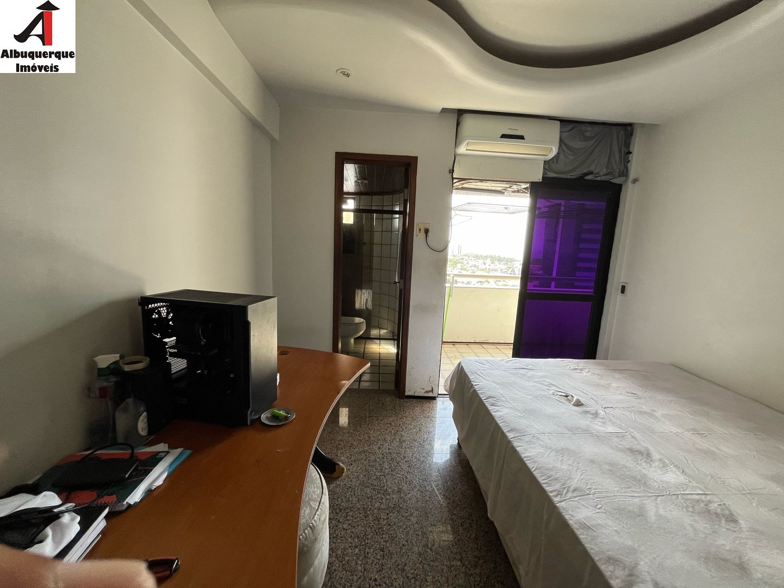 Apartamento à venda com 4 quartos, 333m² - Foto 18