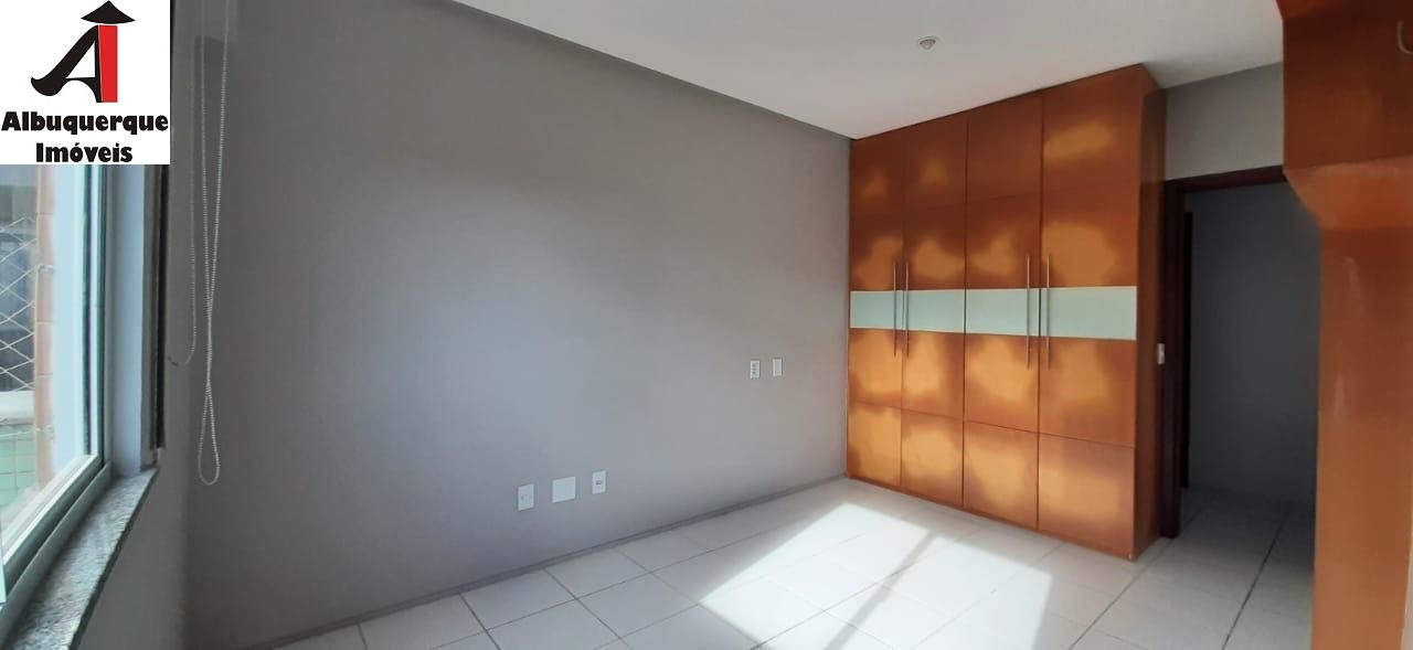 Apartamento à venda com 4 quartos, 217m² - Foto 8