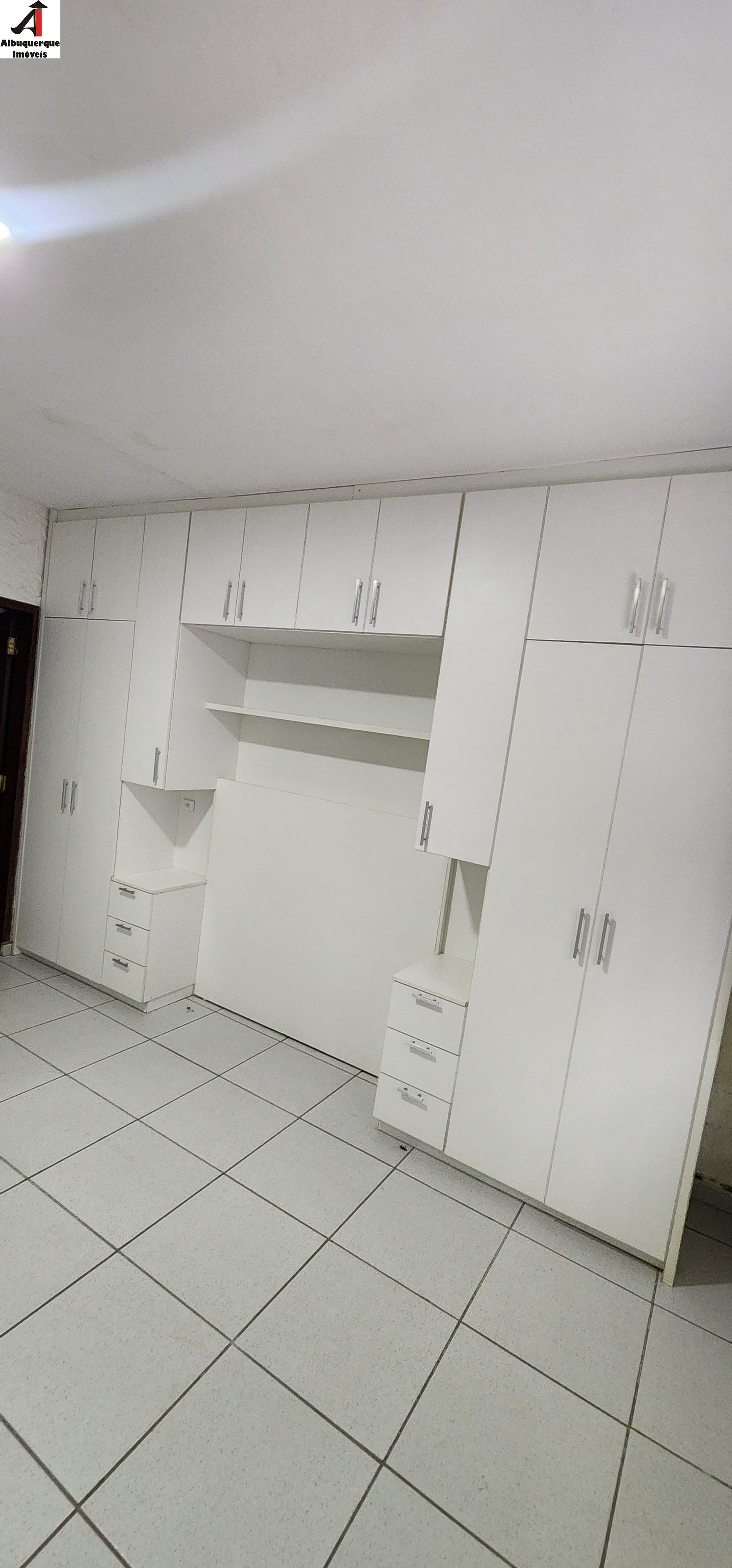 Casa à venda com 4 quartos, 292m² - Foto 11