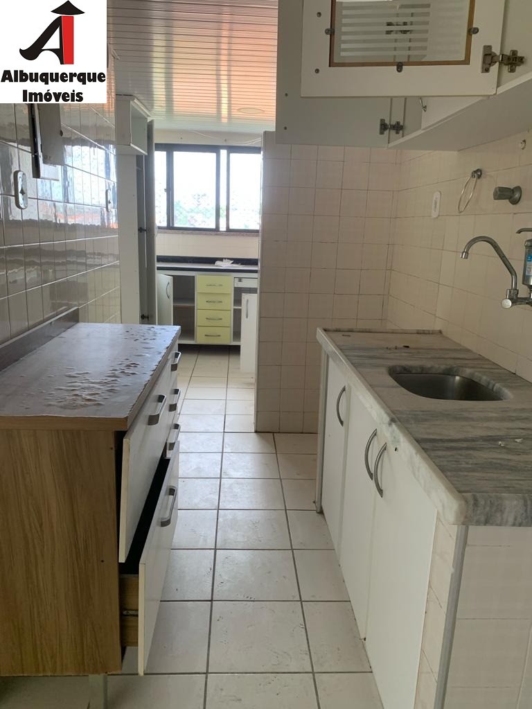 Apartamento à venda com 3 quartos, 78m² - Foto 4